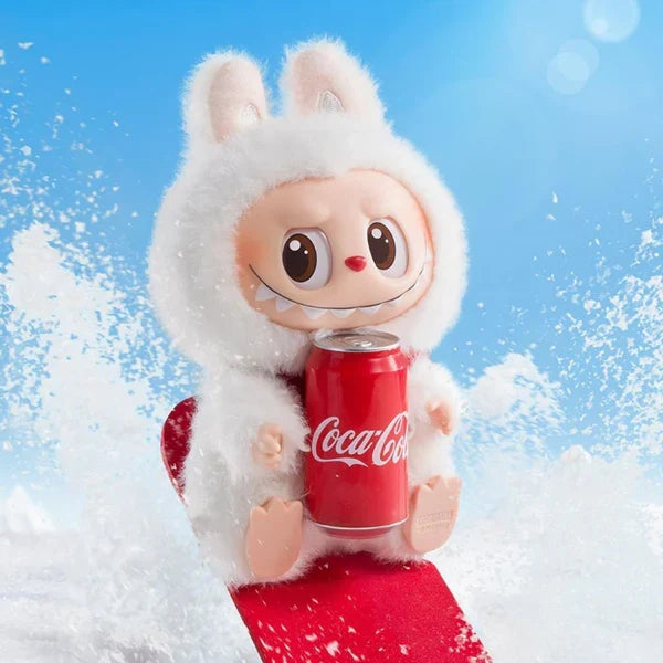 POP MART LABUBU THE MONSTERS COCA-COLA SERİSİ HAPPY FACTOR VİNİL PELUŞ FİGÜR - Cece Decór