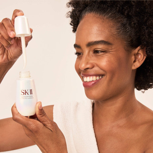 SK-II GENOPTICS ULTRAURA ESANS SERUM - PARLATICI SERUM